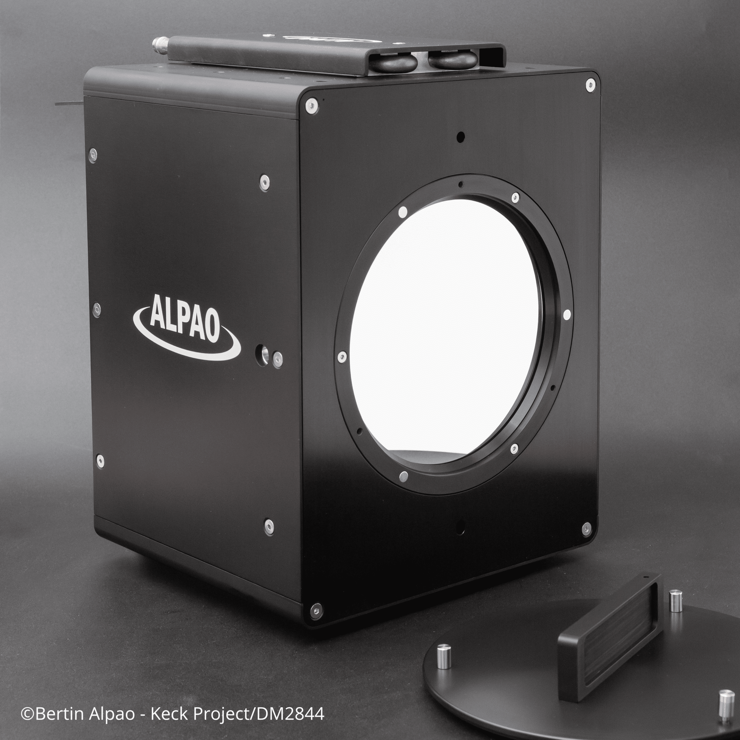 adaptive optics systems - Deformable mirror