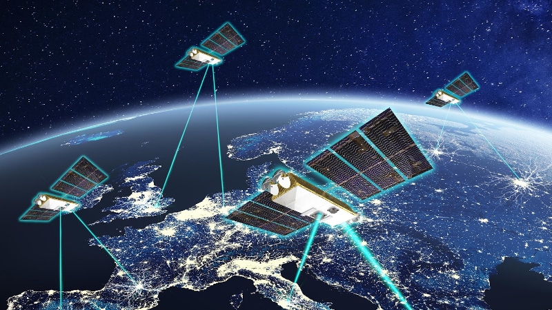 Quantum telecommunications